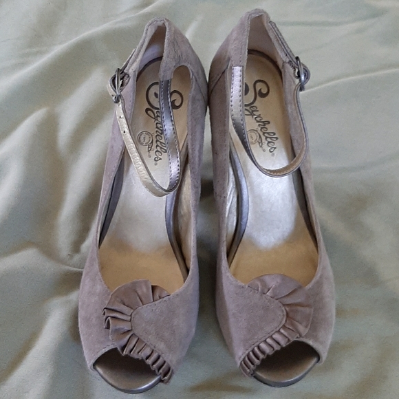 Seychelles • Los Angeles shoes established in 1984 - Picture 1 of 3